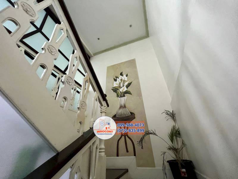 C1223 Hermosa casa rentera de venta en el Centro Histórico